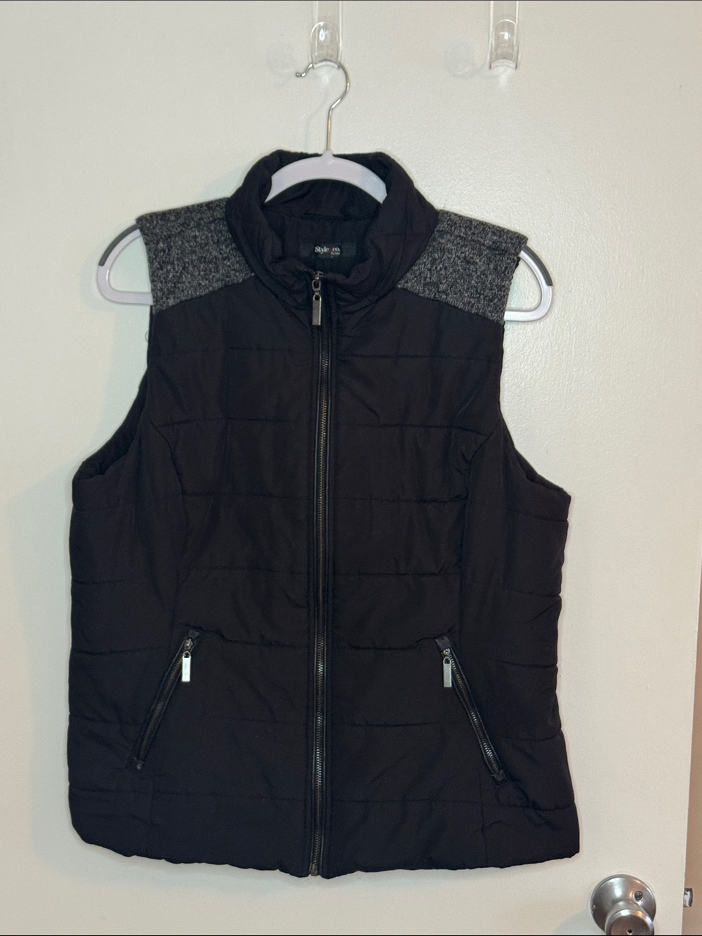 Style & Co. Black and Gray Puffer Vest XLP